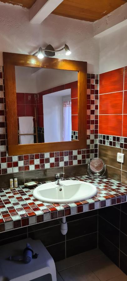 Guest house L'orca Di San Gavinu 2*